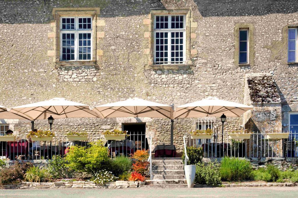 Logis Hotel Le Relais Louis XI Мён-сюр-Луар Экстерьер фото