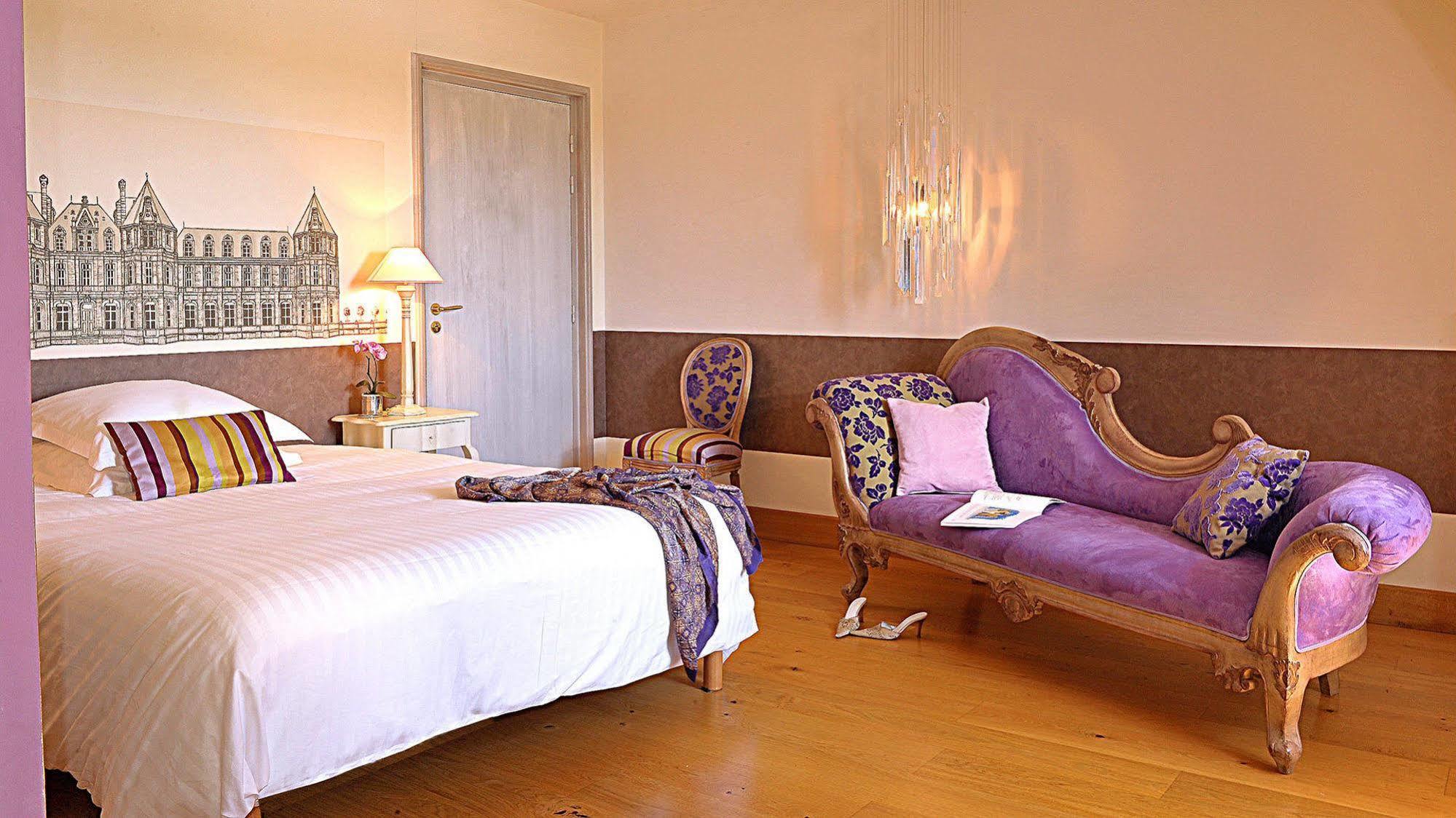 Logis Hotel Le Relais Louis XI Мён-сюр-Луар Экстерьер фото
